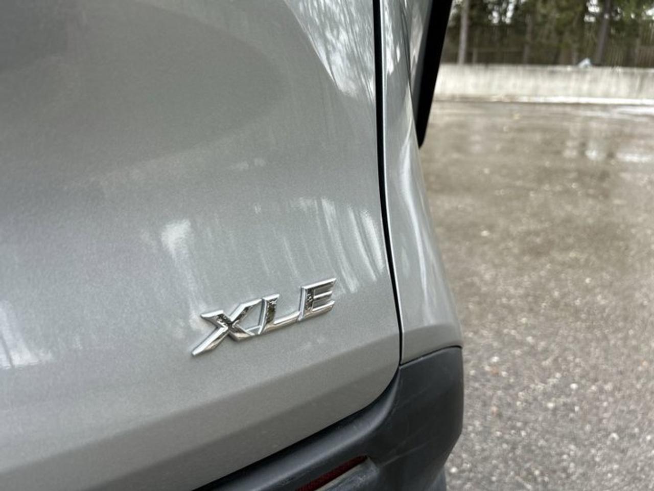 2025 Toyota Sienna XLE 8-Passenger | Heated Seats | Leather Seats Photo