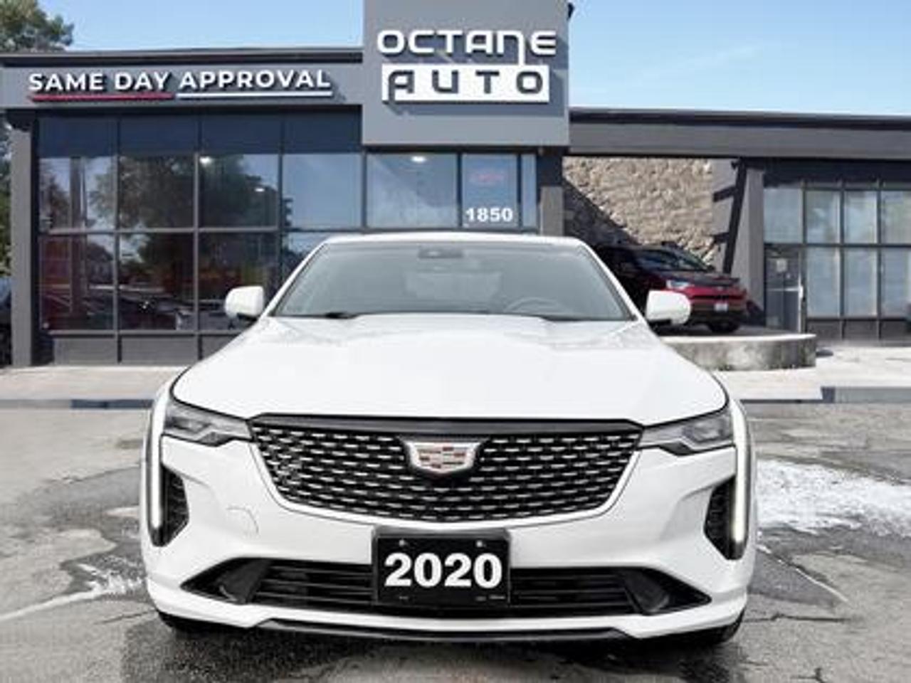 2020 Cadillac CT4 4dr Sdn Premium Luxury Photo