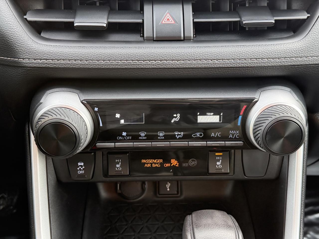 2022 Toyota RAV4 LE FWD - Photo #20