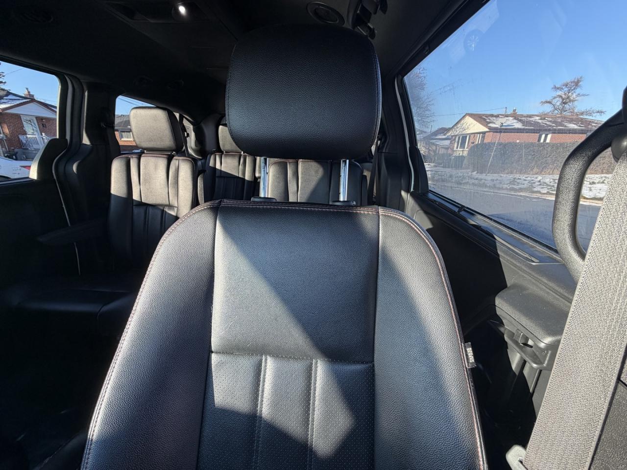 2018 Dodge Grand Caravan GT Photo