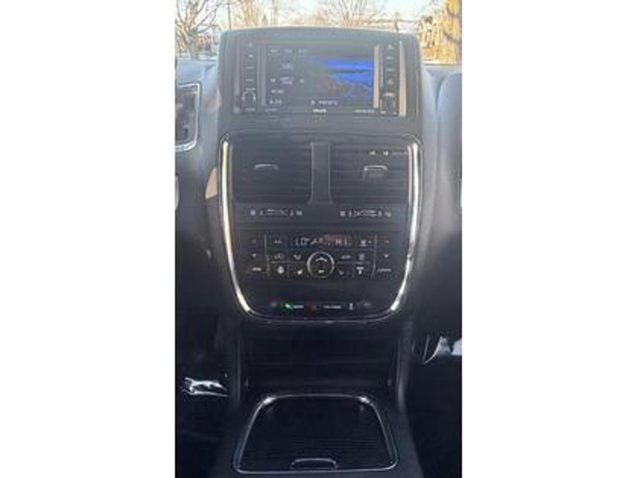 2018 Dodge Grand Caravan GT 2WD Photo