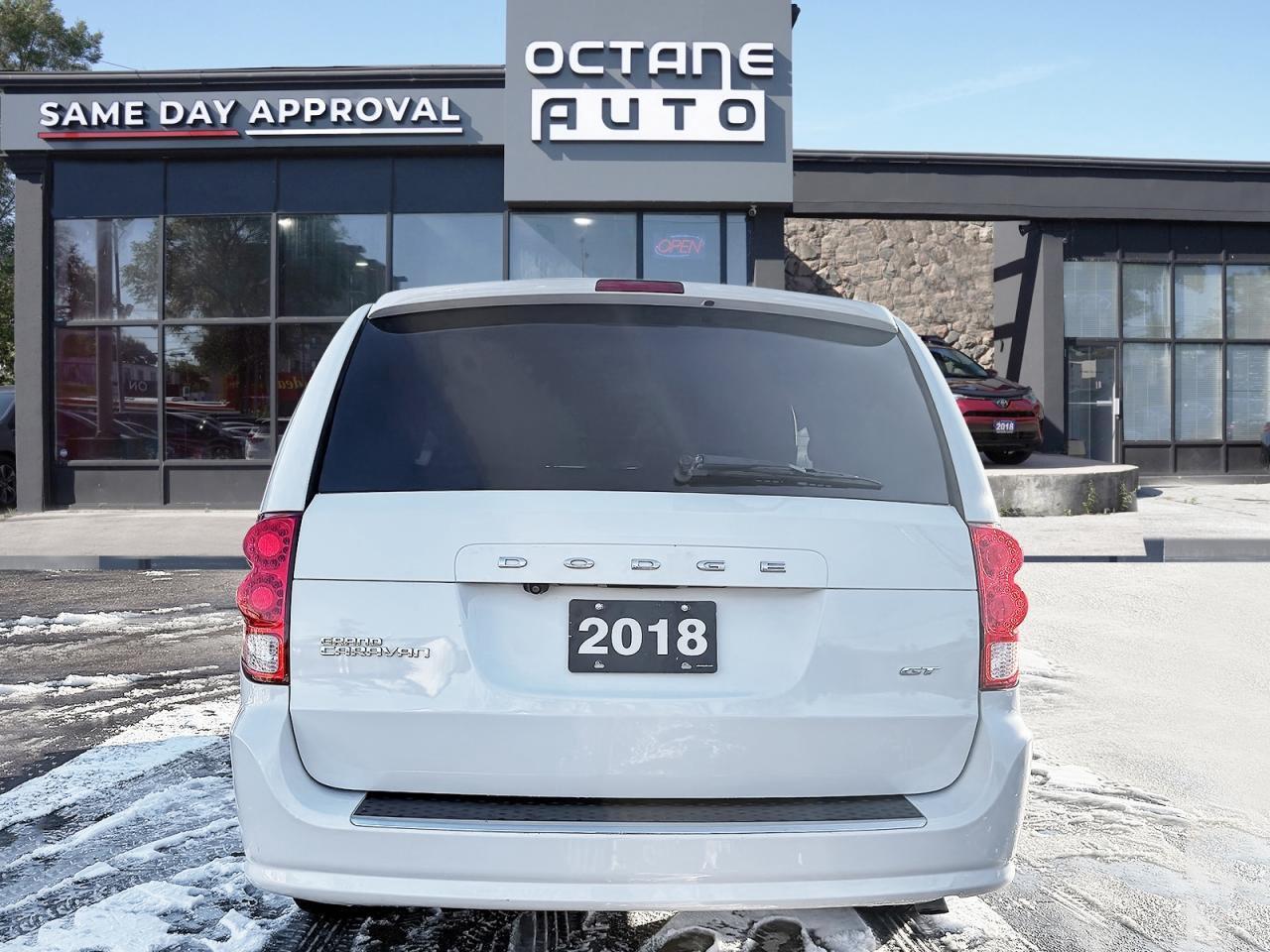 2018 Dodge Grand Caravan GT 2WD Photo4