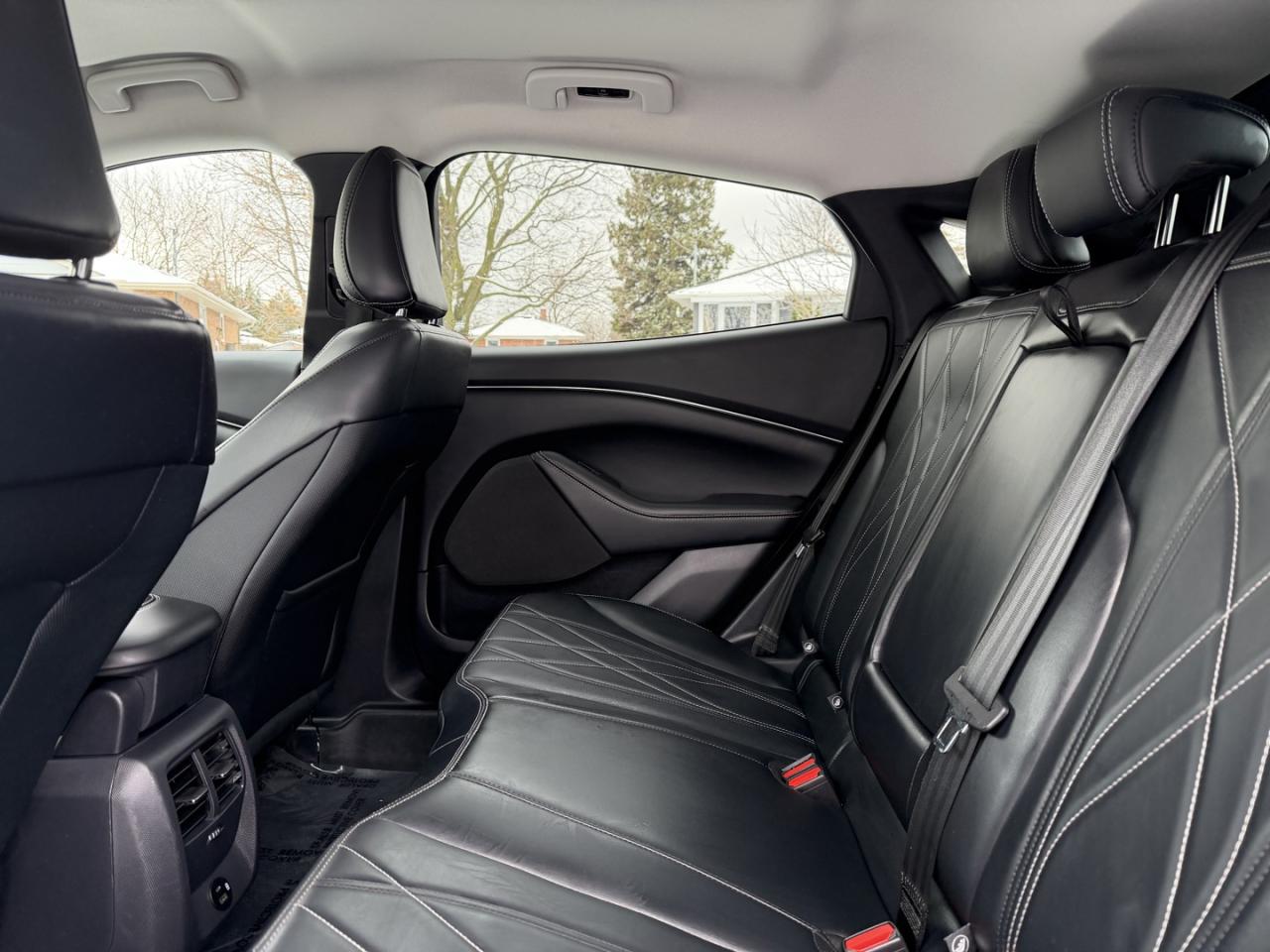 2022 Ford Mustang Mach-E Select AWD - Photo #11