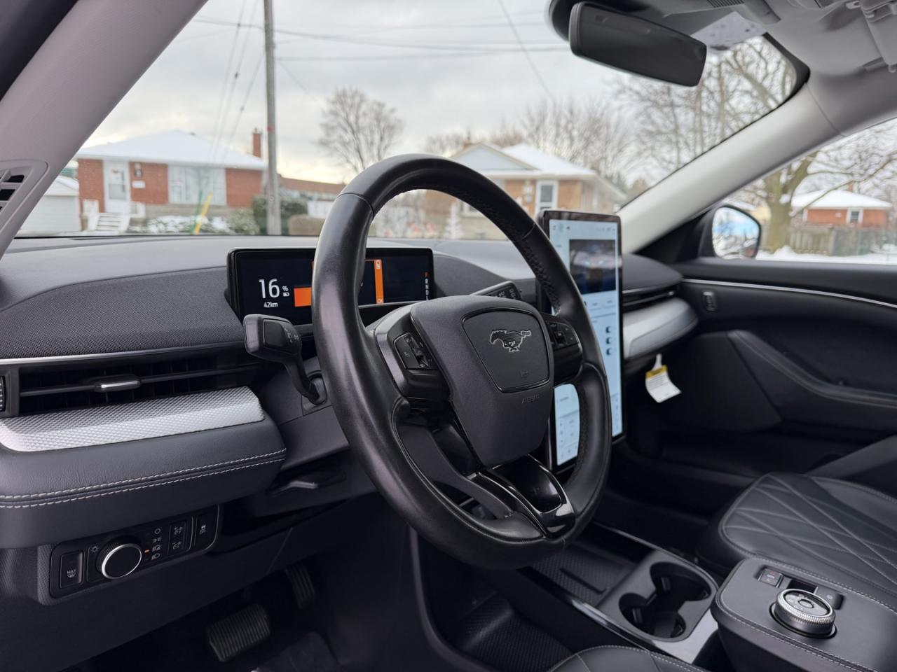 2022 Ford Mustang Mach-E Select AWD - Photo #13