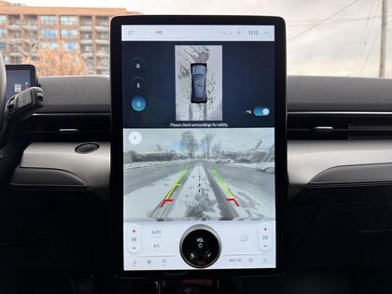 2022 Ford Mustang Mach-E Select AWD Photo