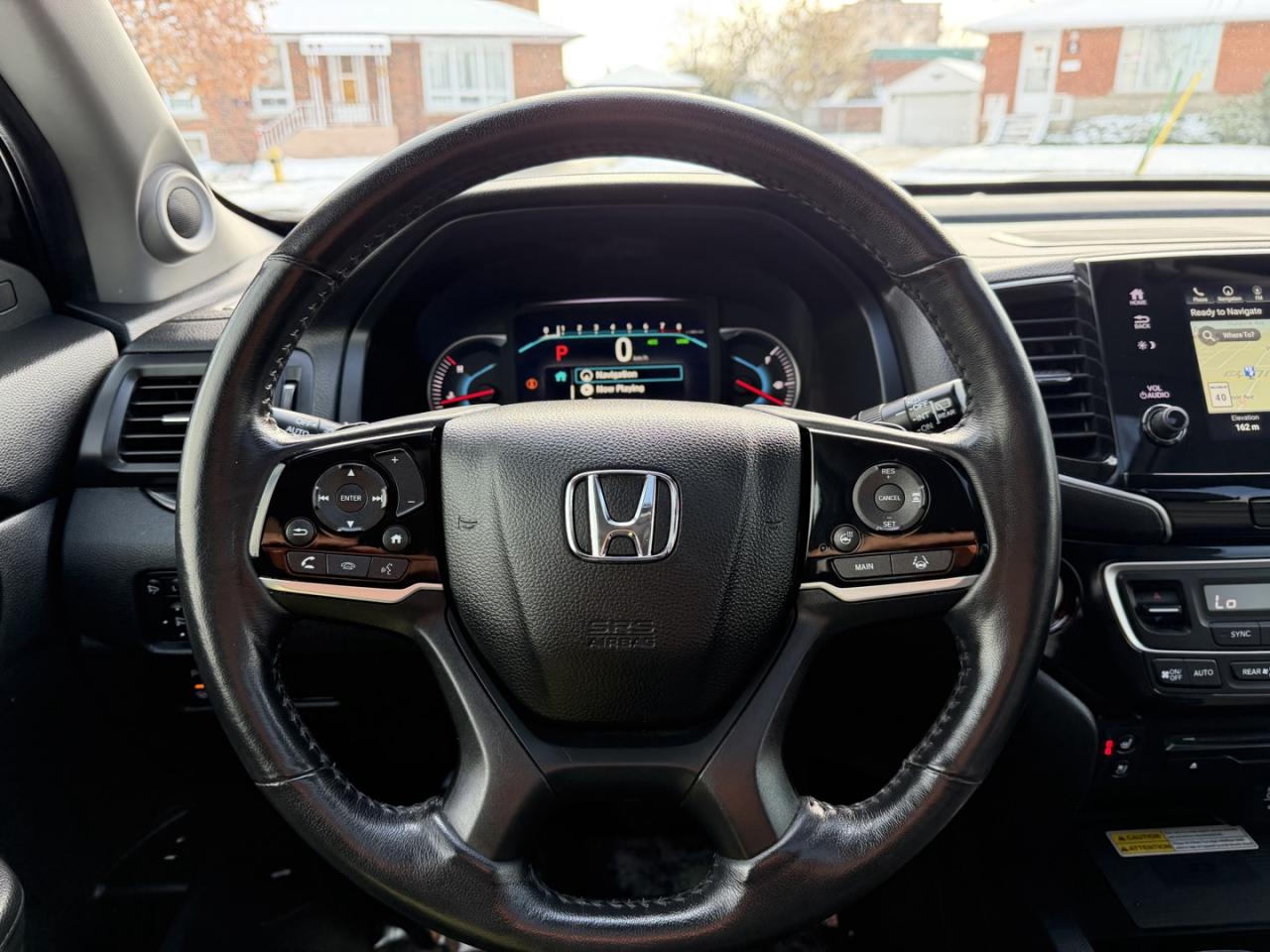 2022 Honda Pilot Touring 8-Passenger AWD - Photo #19