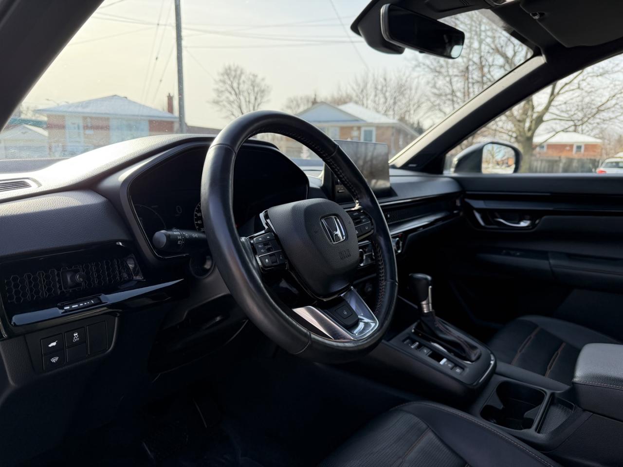 2023 Honda CR-V Hybrid Touring - Photo #13