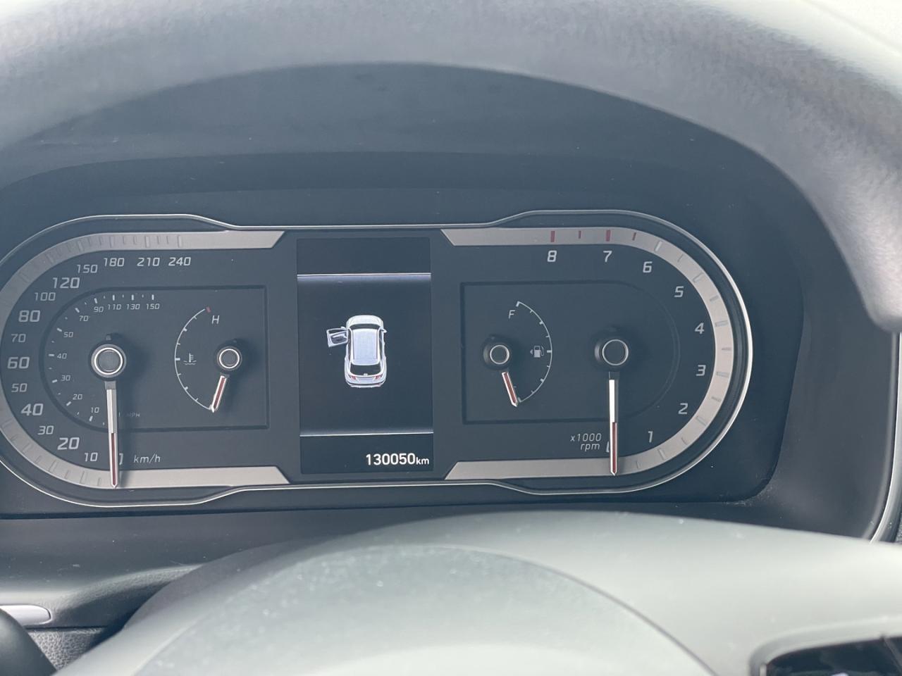 2023 Hyundai Tucson Essential AWD *One Owner / Clean Carfax - Photo #3