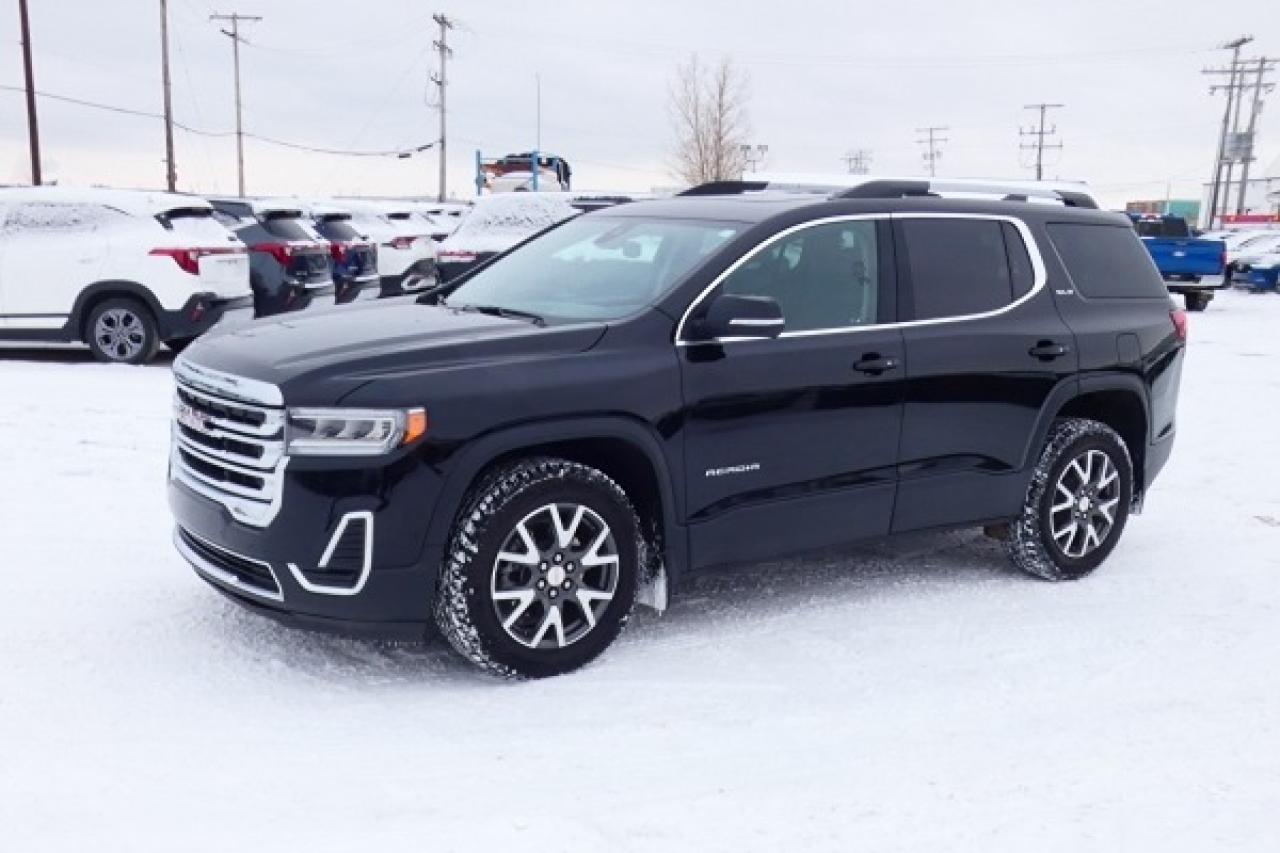 2023 GMC Acadia SLE AWD w/Htd clth, S/R, NAV, BUC - Photo #2