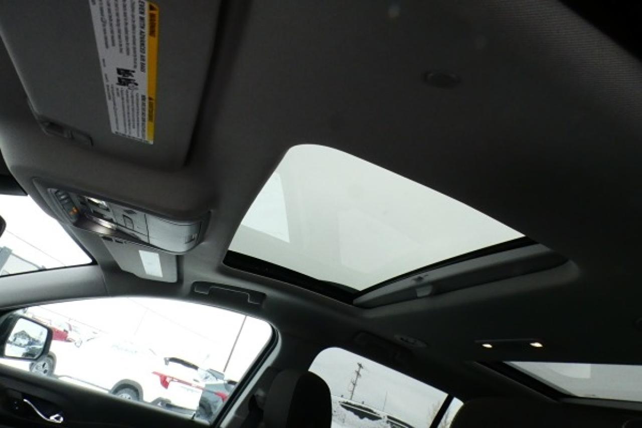 2023 GMC Acadia SLE AWD w/Htd clth, S/R, NAV, BUC - Photo #19