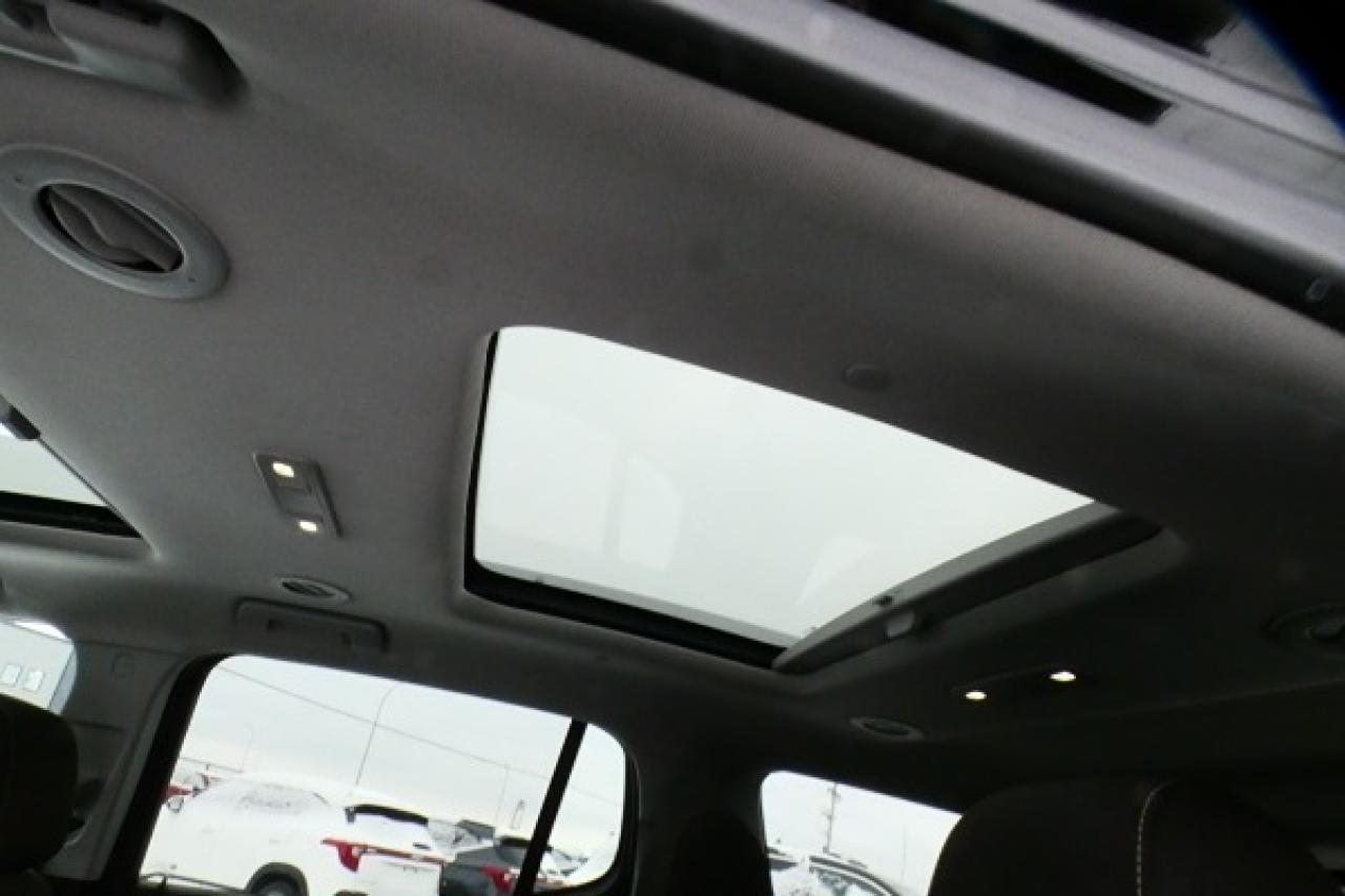 2023 GMC Acadia SLE AWD w/Htd clth, S/R, NAV, BUC - Photo #18