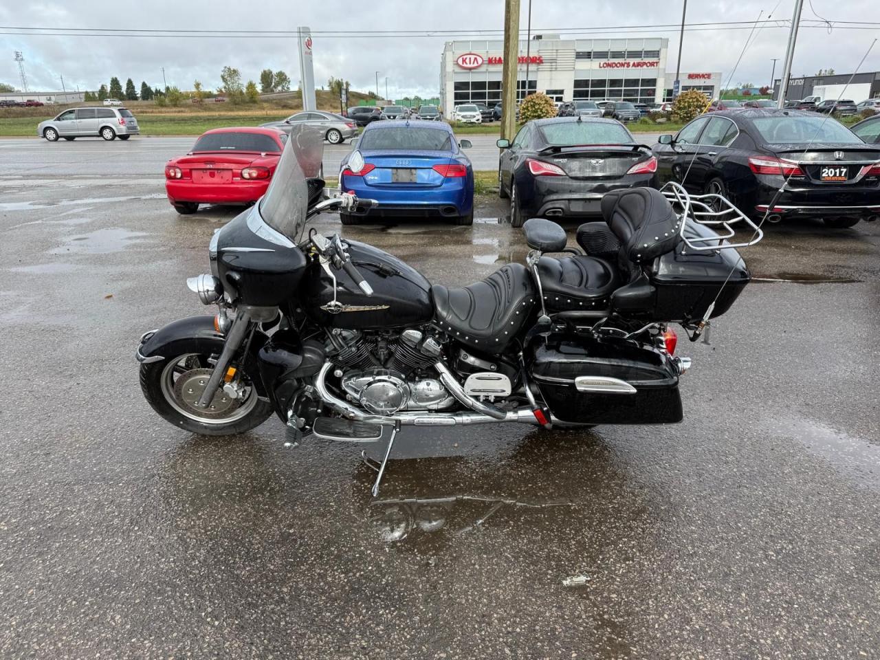 2004 Yamaha VENTURE MOTORCYCLE ROYAL STAR, 1300CC V4, RUNS WELL, AS IS SPECIAL - Photo #2