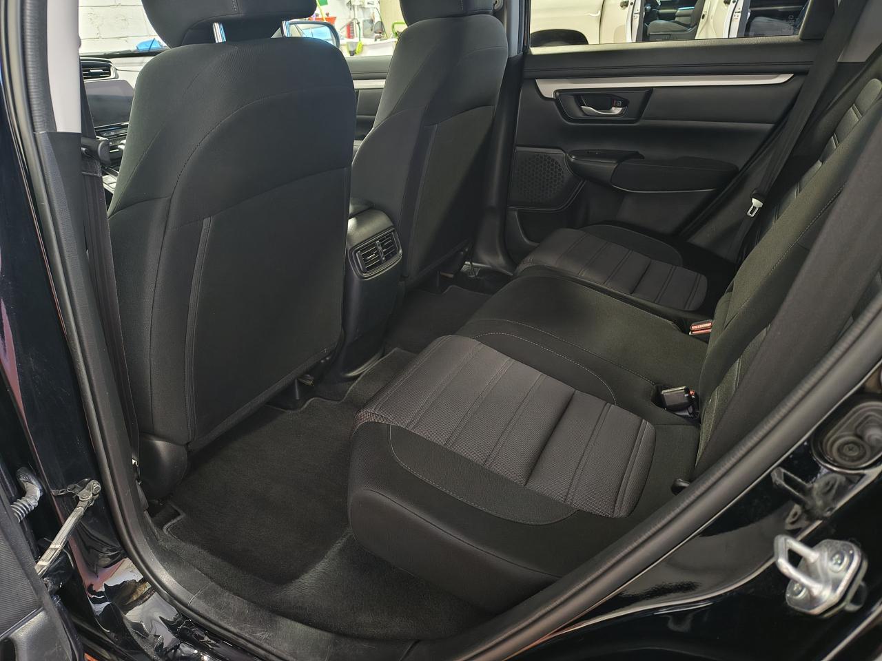 2021 Honda CR-V LX AWD Photo0