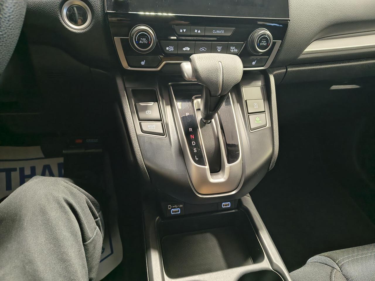 2021 Honda CR-V LX AWD Photo0