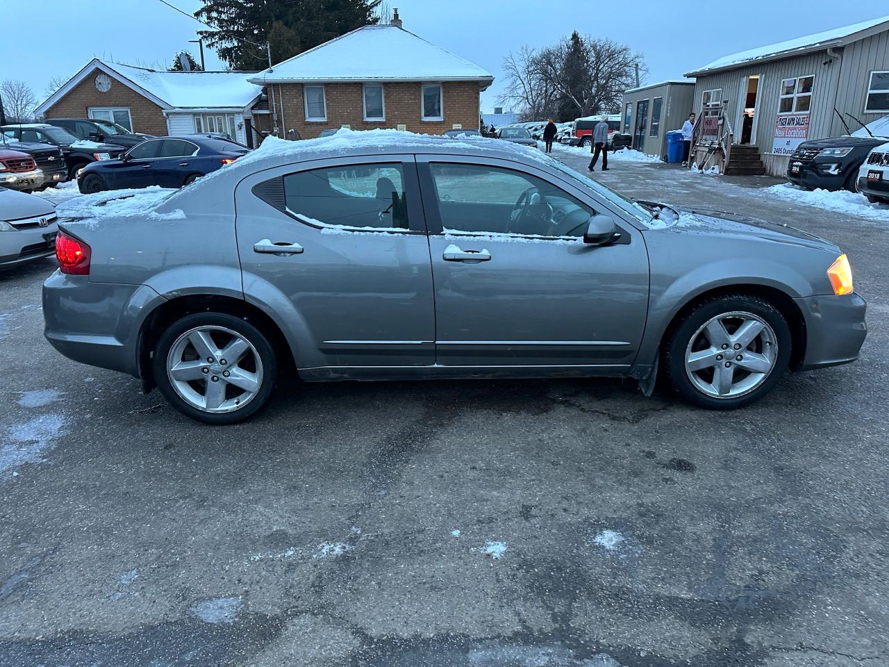 2012 Dodge Avenger SXT, SEDAN, AUTO, 4 CYL, CHROME WHEELS, AS IS - Photo #6