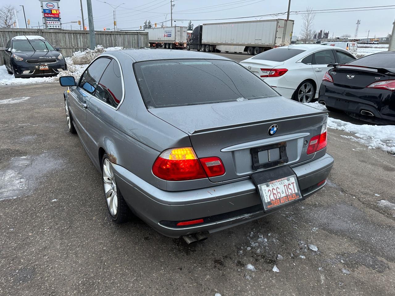 2004 BMW 3 Series 325Ci, COUPE, MANUAL, SPORT, AS IS Photo2