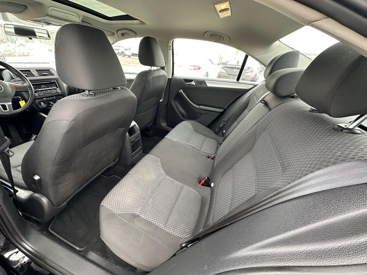 2013 Volkswagen Jetta TDI, DIESEL, MANUAL, SUNROOF, ALLOYS, AS IS - Photo #12