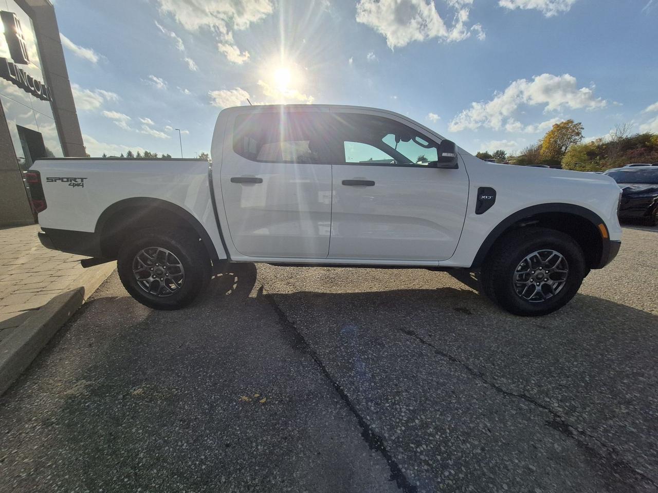 2025 Ford Ranger XLT! 301A! 18" RIMS! 400W BED POWER! 2.3L ECOBOOST Photo