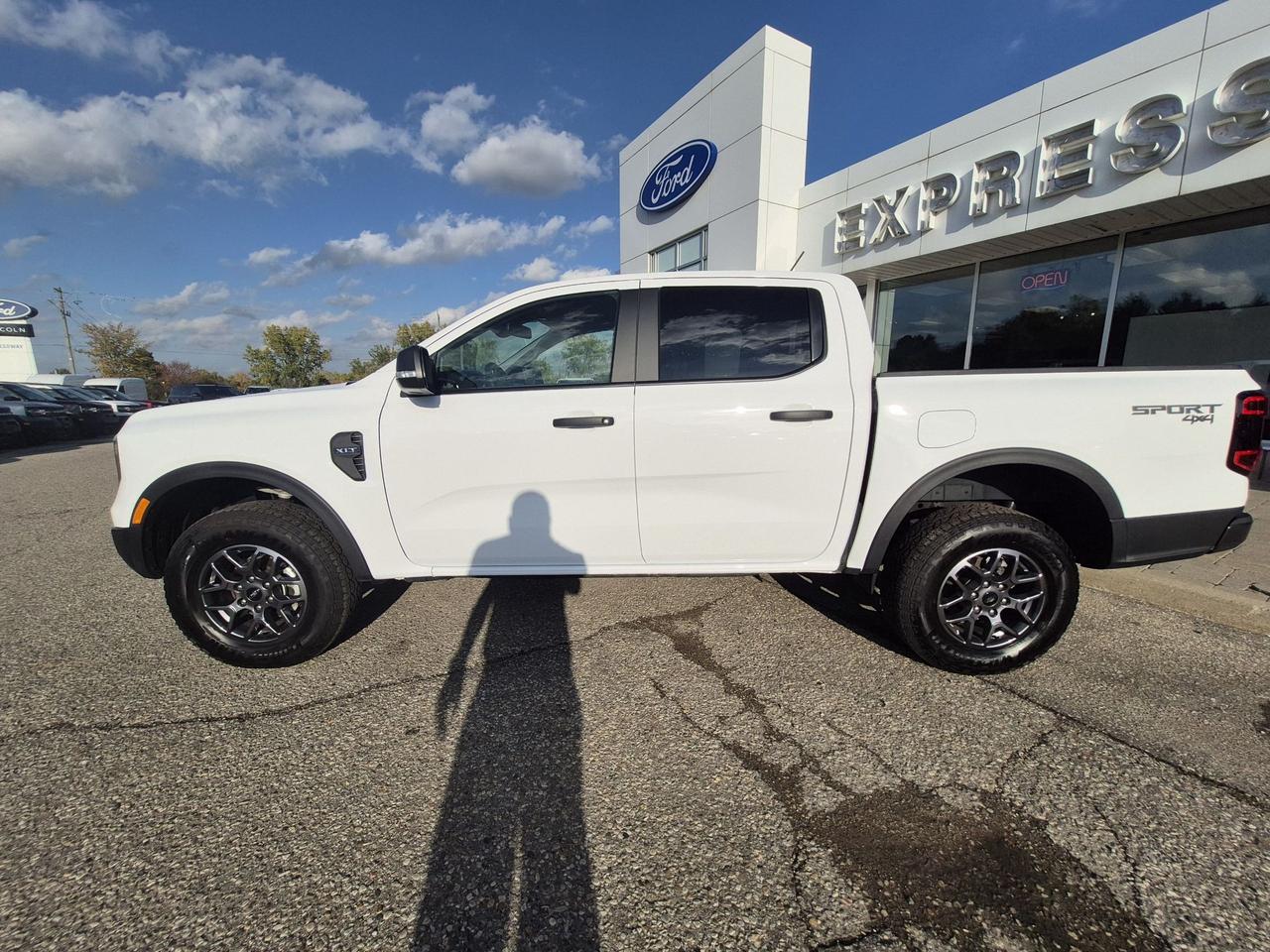 2025 Ford Ranger XLT! 301A! 18" RIMS! 400W BED POWER! 2.3L ECOBOOST Photo