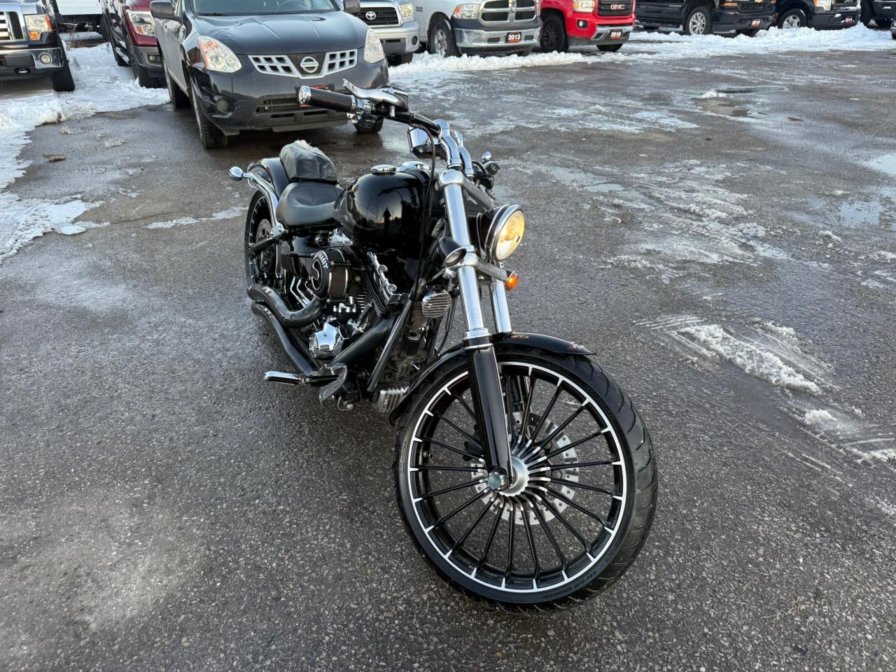 2017 Harley-Davidson Breakout  - Photo #7