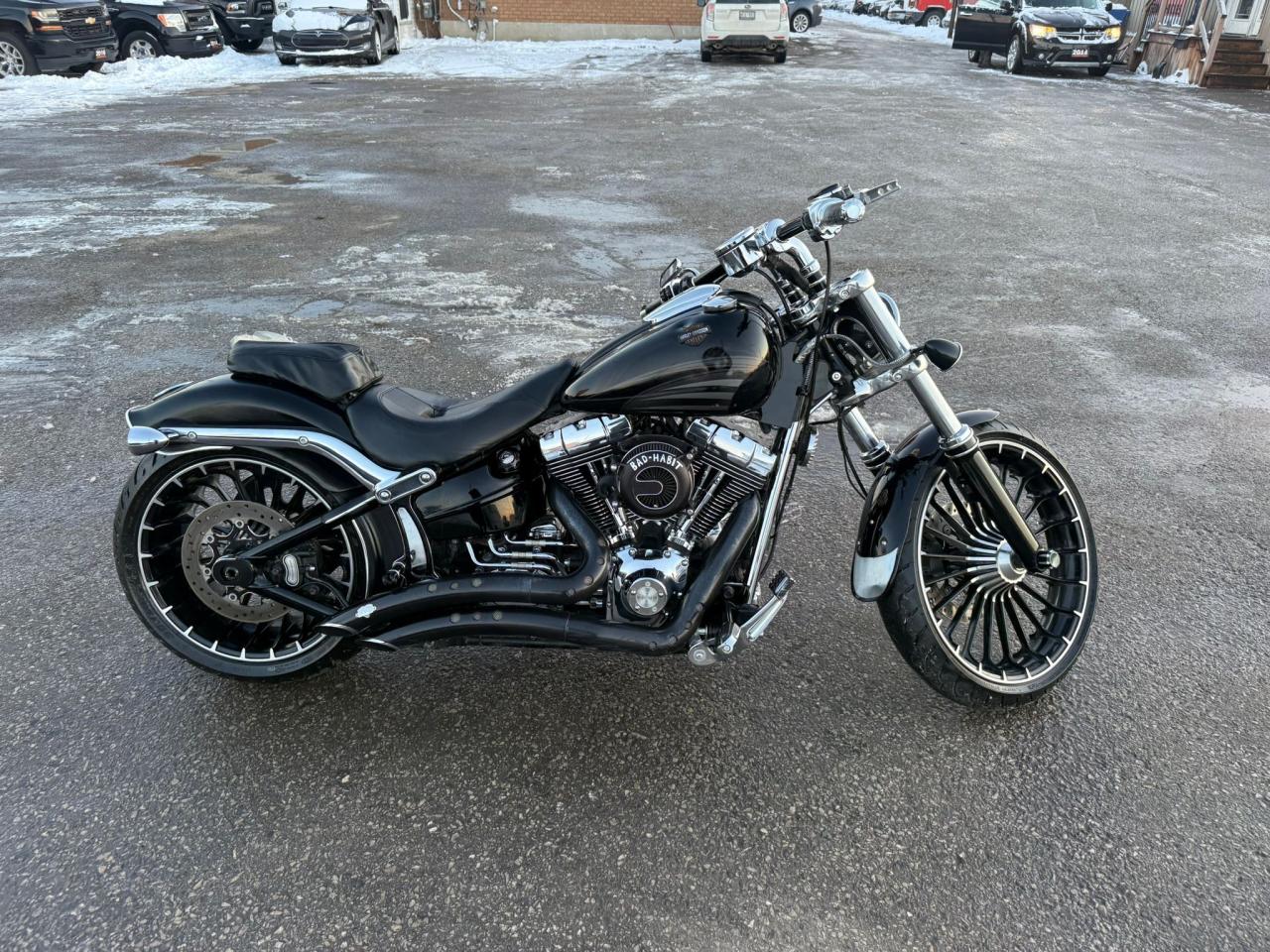 2017 Harley-Davidson Breakout  - Photo #6