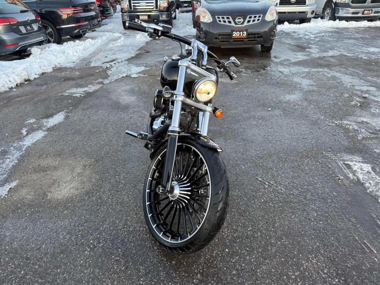 2017 Harley-Davidson Breakout  - Photo #8