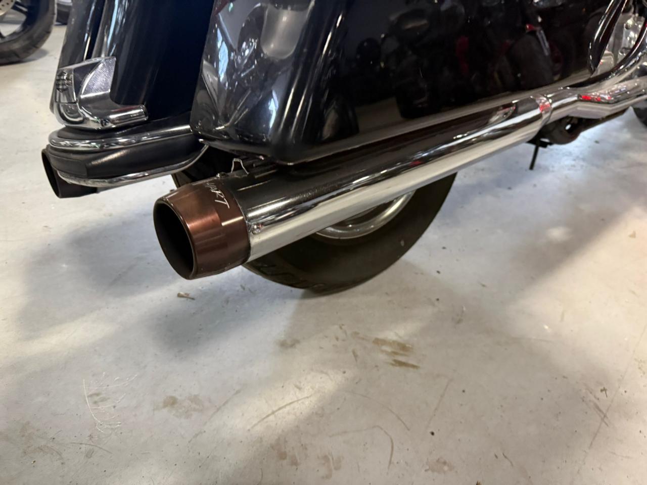 2004 Harley-Davidson Electra Glide CORBIN SEAT, RHINEHART EXHAUST, CLEAN BIKE - Photo #11