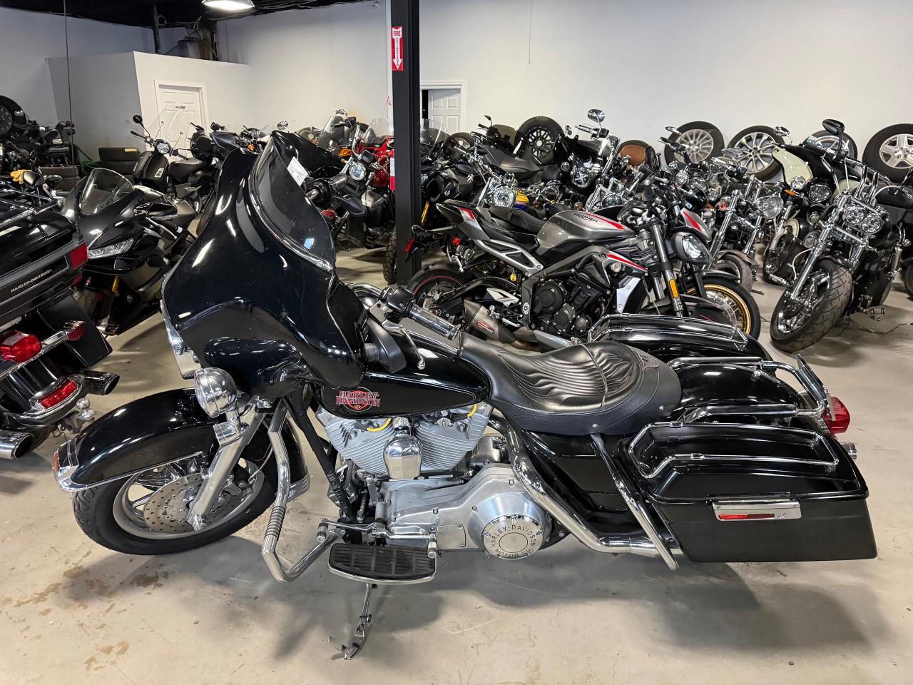 2004 Harley-Davidson Electra Glide CORBIN SEAT, RHINEHART EXHAUST, CLEAN BIKE - Photo #2