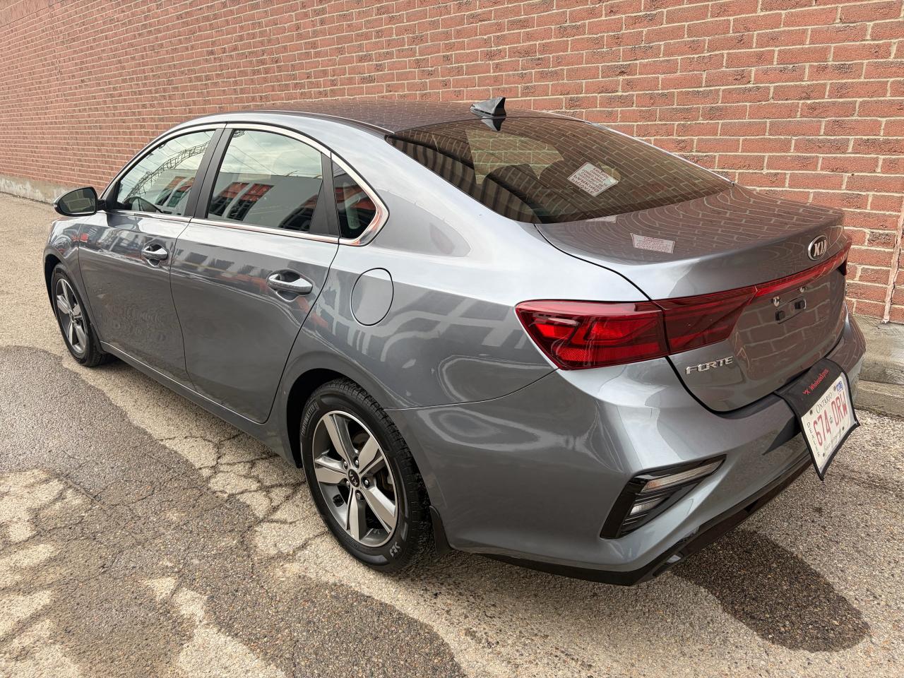 2019 Kia Forte EX Premium Photo3