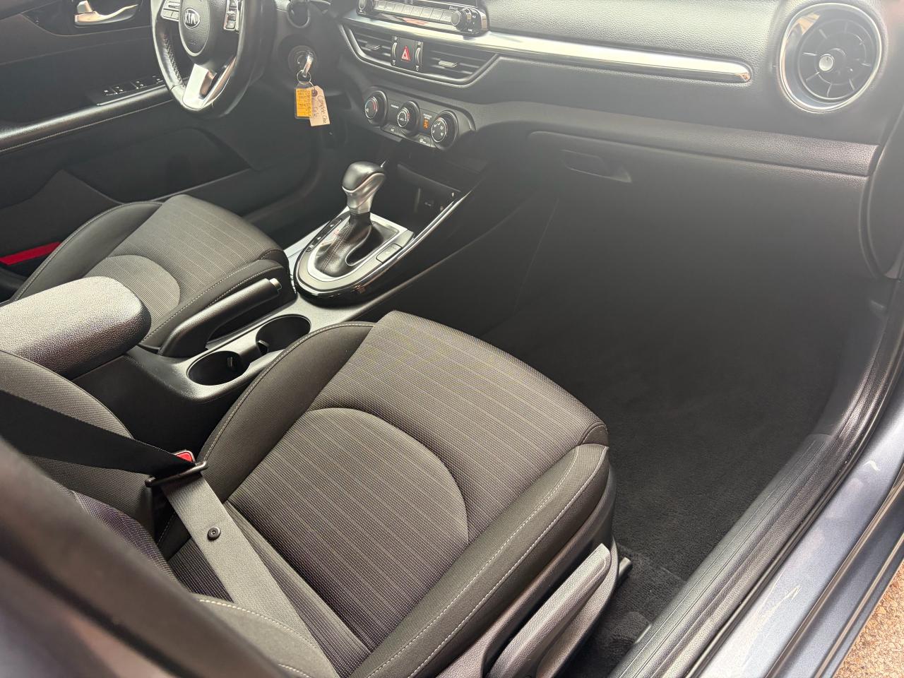 2019 Kia Forte EX Premium - Photo #10