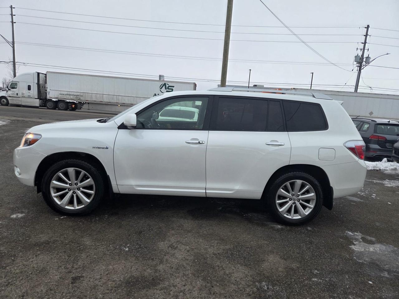 2008 Toyota Highlander Hybrid LIMITED, LOADED, HYBRID, 7 PASSENGER, CERTIFIED - Photo #2
