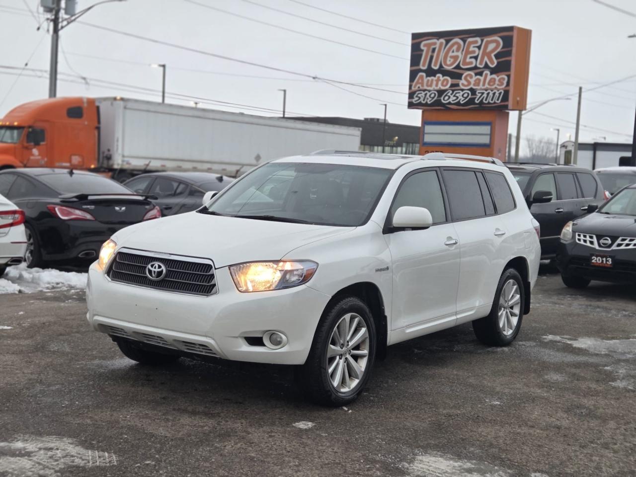 2008 Toyota Highlander Hybrid LIMITED, LOADED, HYBRID, 7 PASSENGER, CERTIFIED - Photo #1
