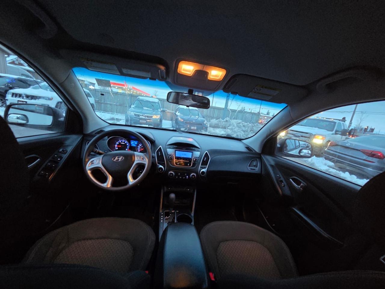 2012 Hyundai Tucson GL, AUTO, 4 CYL, ONLY 140KMS, CERTIFIED - Photo #12