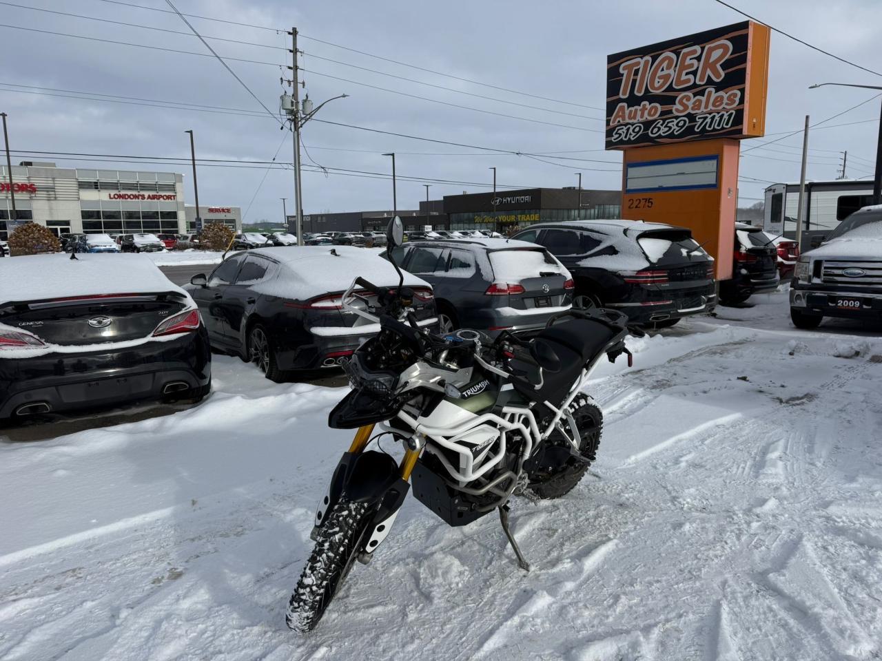 2023 Triumph Tiger 900 RALLY PRO, 3 CYLINDER, DUAL SPORT, LOADED - Photo #1