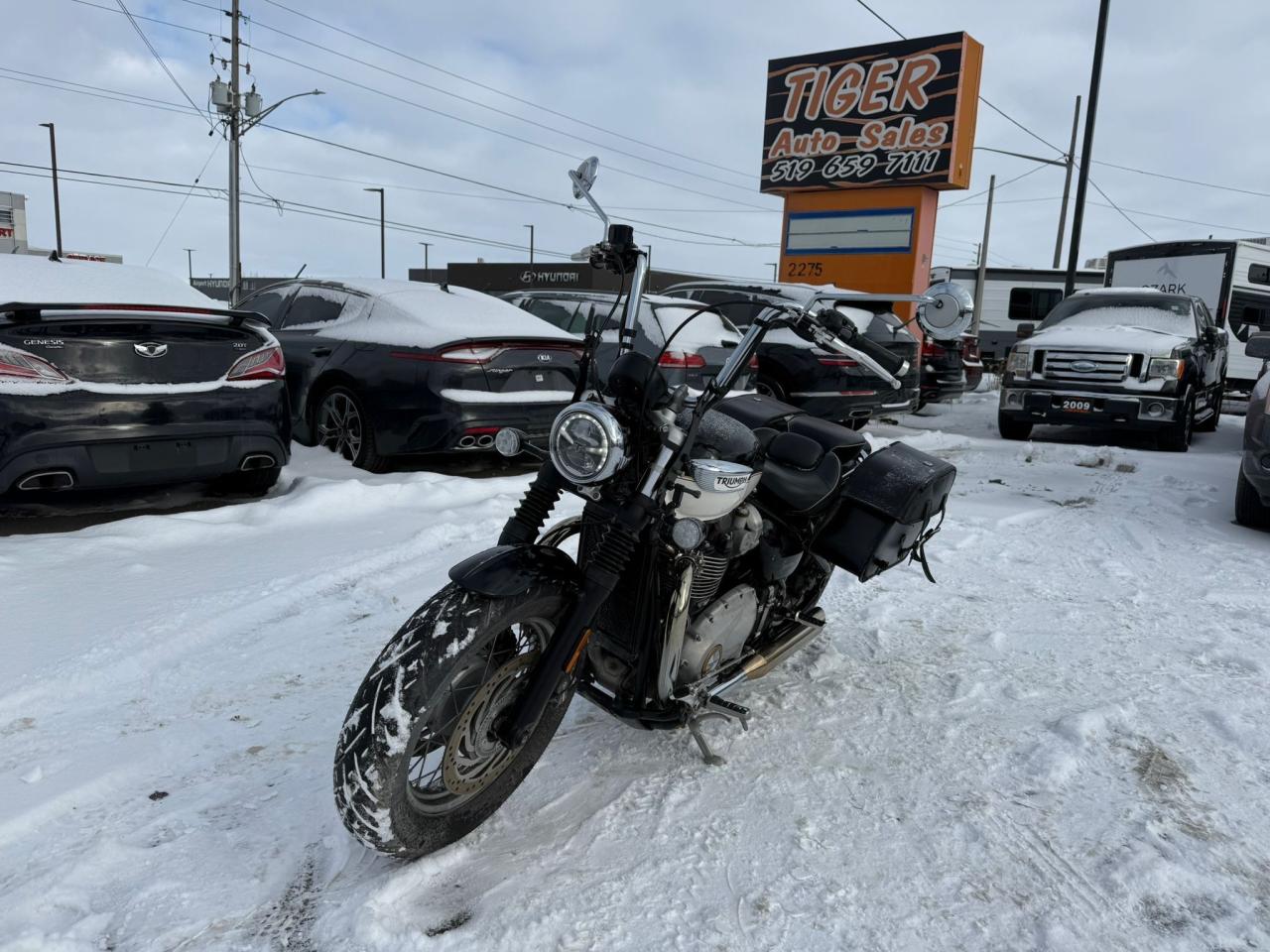 2022 Triumph Bonneville SPEEDMASTER, BOBBER, 1200, LIGHT DAMAGE, AS IS