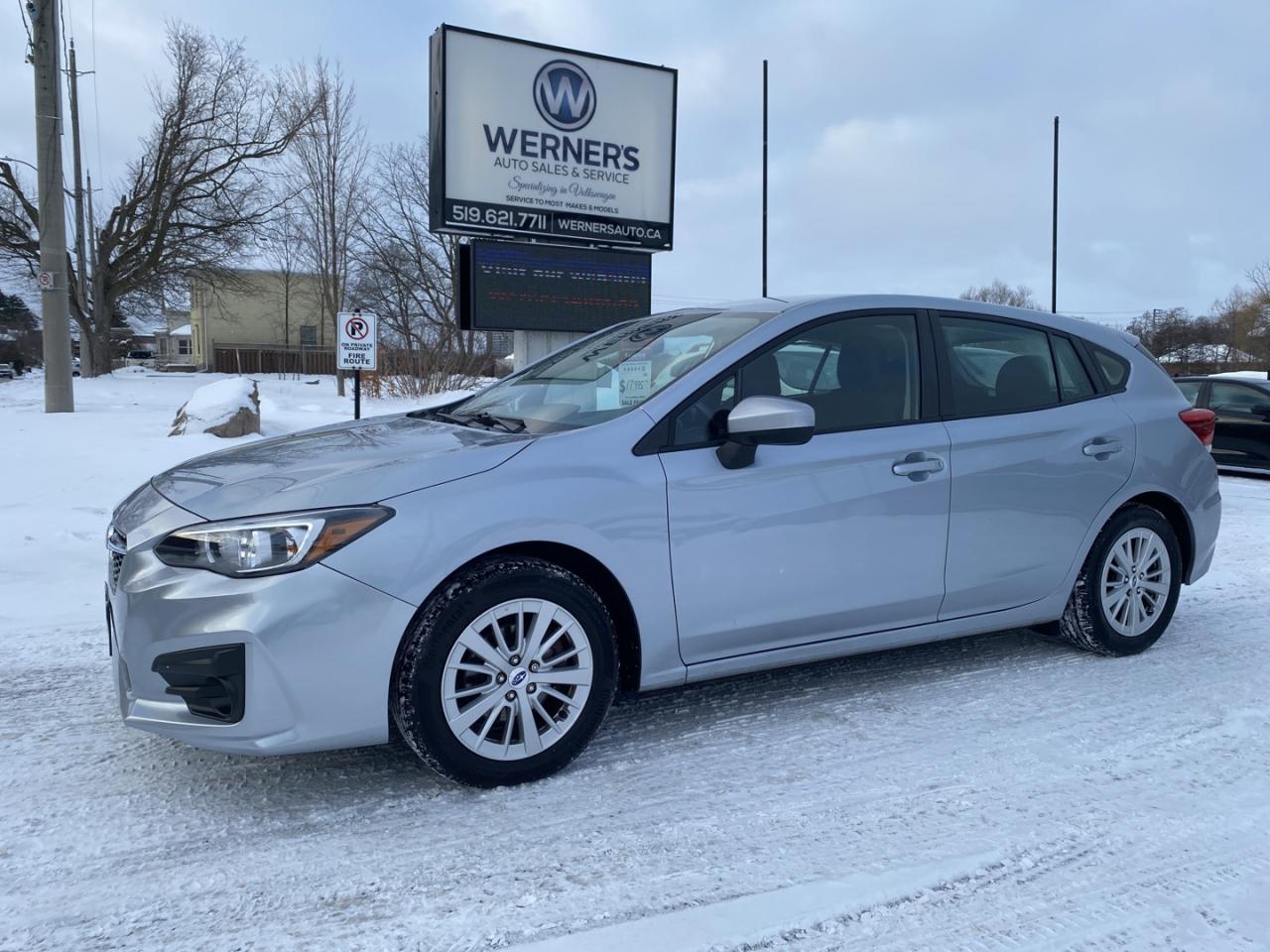2017 Subaru Impreza 2.0i Premium CVT 5-Door