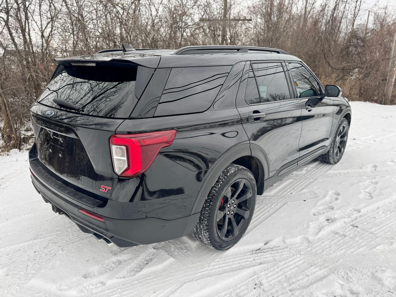 2022 Ford Explorer ST 4WD Clean Carfax | Panoramic Roof | 7 Passenger - Photo #5