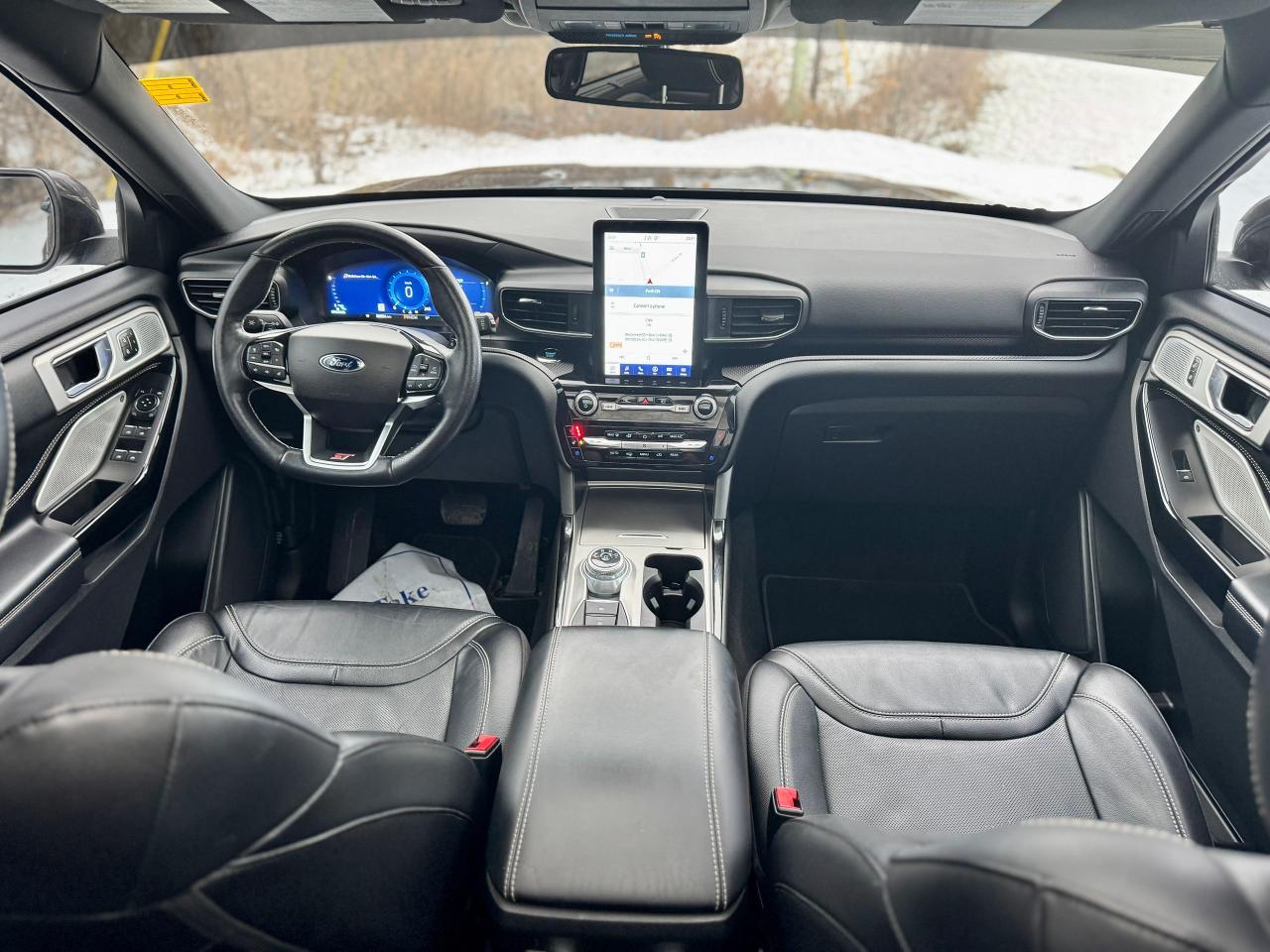 2022 Ford Explorer ST 4WD Clean Carfax | Panoramic Roof | 7 Passenger - Photo #15