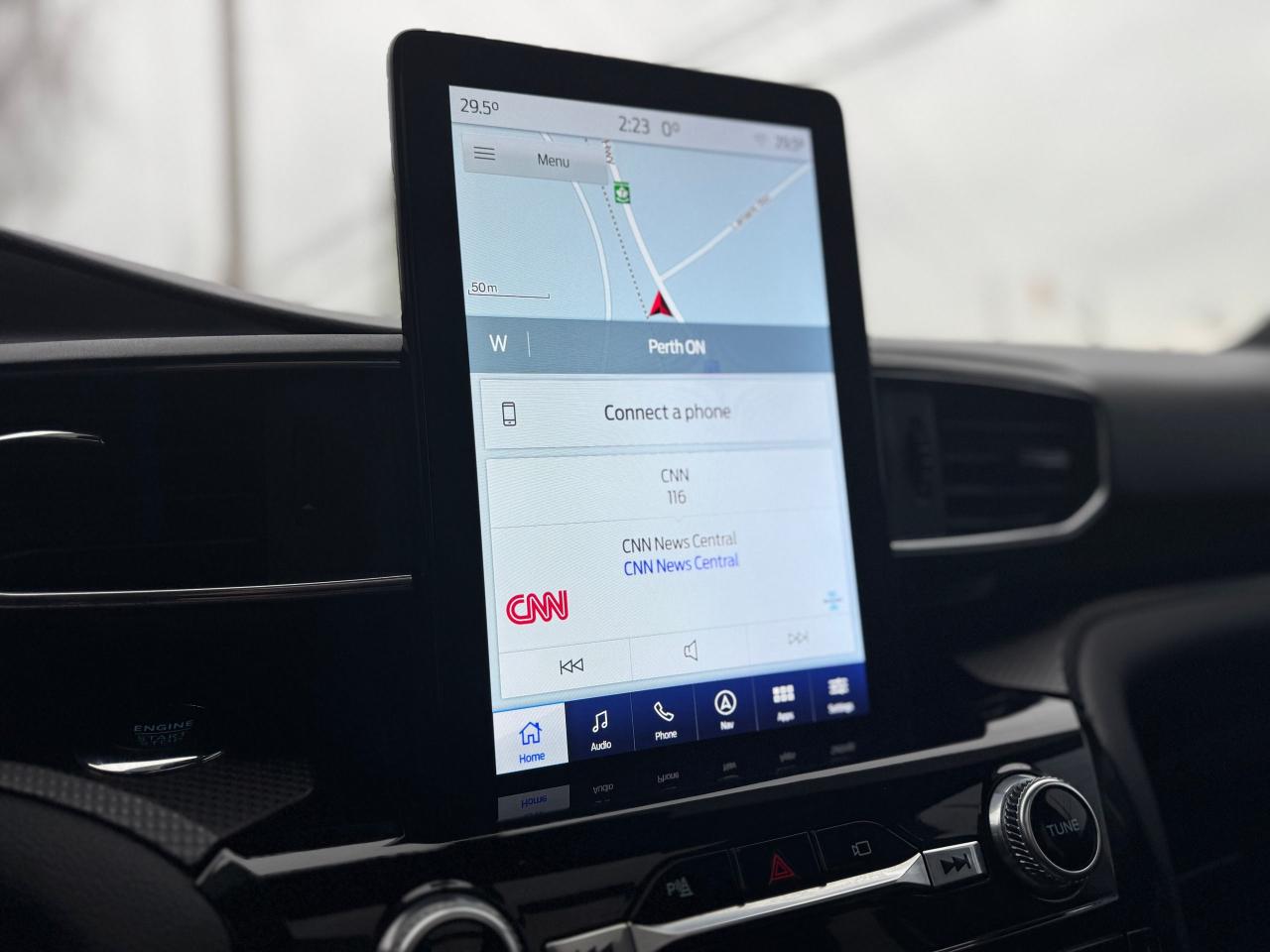 2022 Ford Explorer ST 4WD Clean Carfax | Panoramic Roof | 7 Passenger - Photo #35