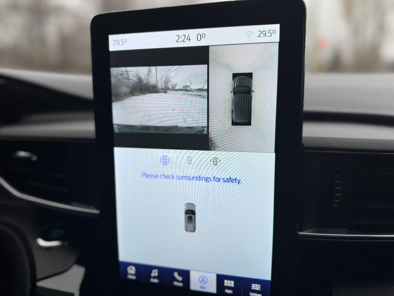 2022 Ford Explorer ST 4WD Clean Carfax | Panoramic Roof | 7 Passenger - Photo #38