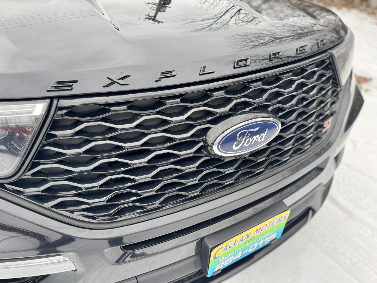 2022 Ford Explorer ST 4WD Clean Carfax | Panoramic Roof | 7 Passenger - Photo #44