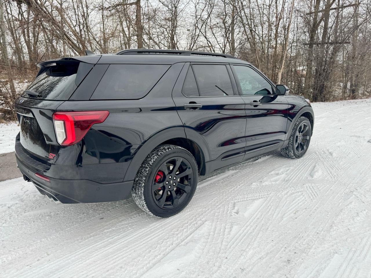 2022 Ford Explorer ST 4WD Clean Carfax | Panoramic Roof | 7 Passenger - Photo #47