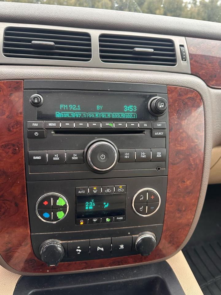 2011 Chevrolet Silverado 2500 LTZ - Photo #9