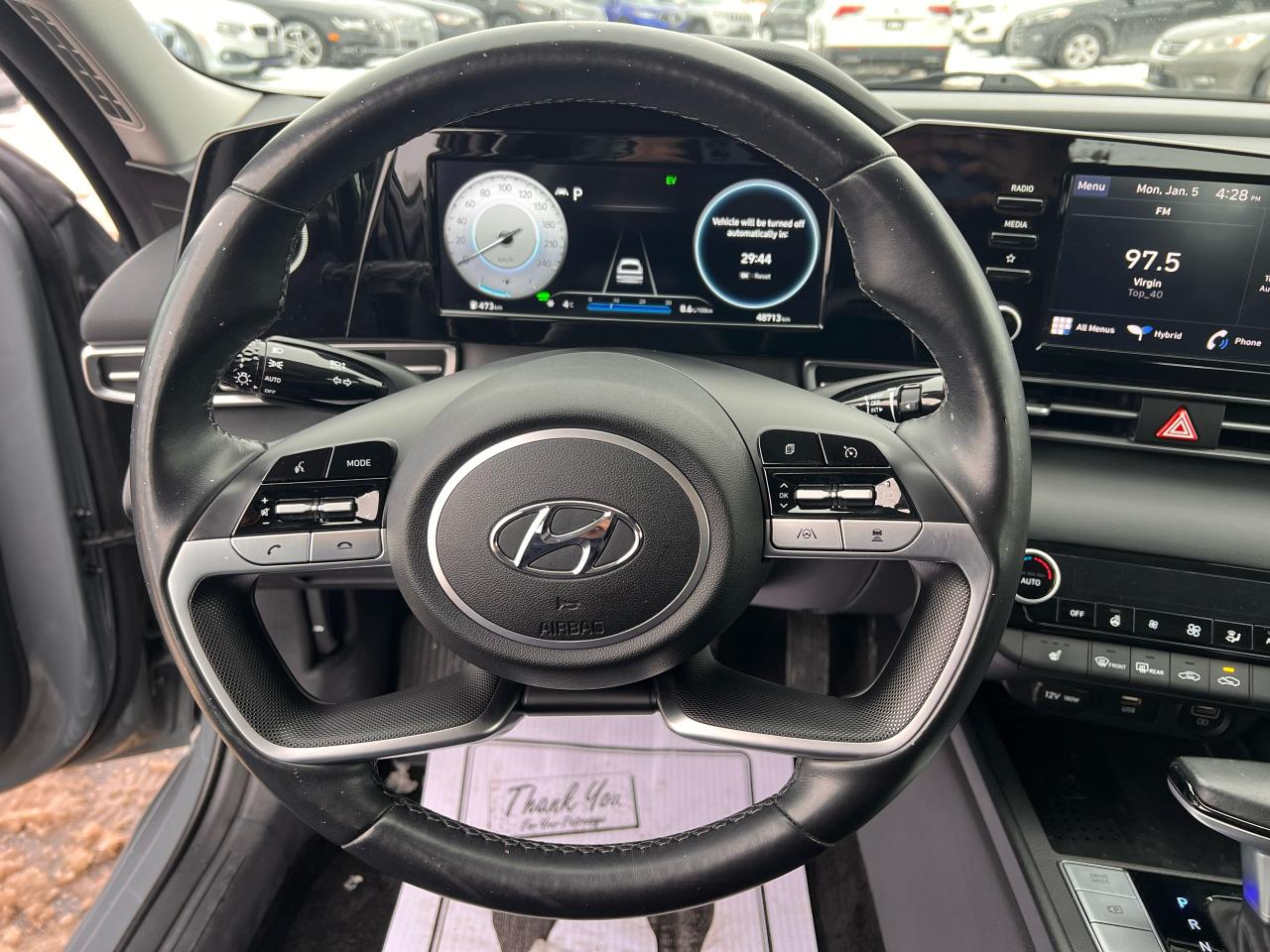 2022 Hyundai Elantra Ultimate Hybrid Photo