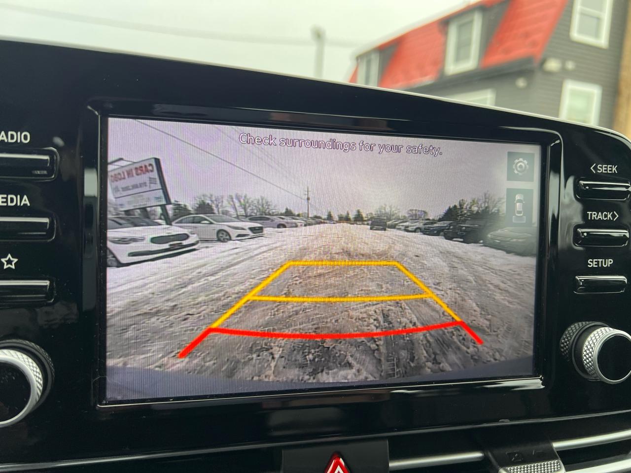 2022 Hyundai Elantra Ultimate Hybrid Photo