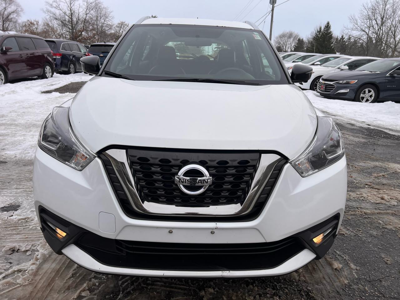 2018 Nissan Kicks SR Photo39