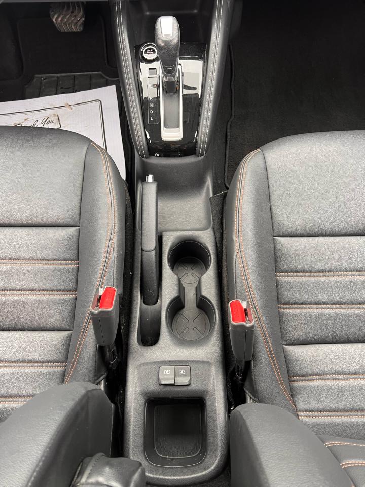 2018 Nissan Kicks SR Photo57