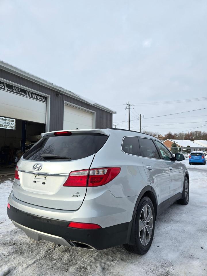 2013 Hyundai Santa Fe AWD 4DR 3.3L AUTO XL LUXURY - Photo #13