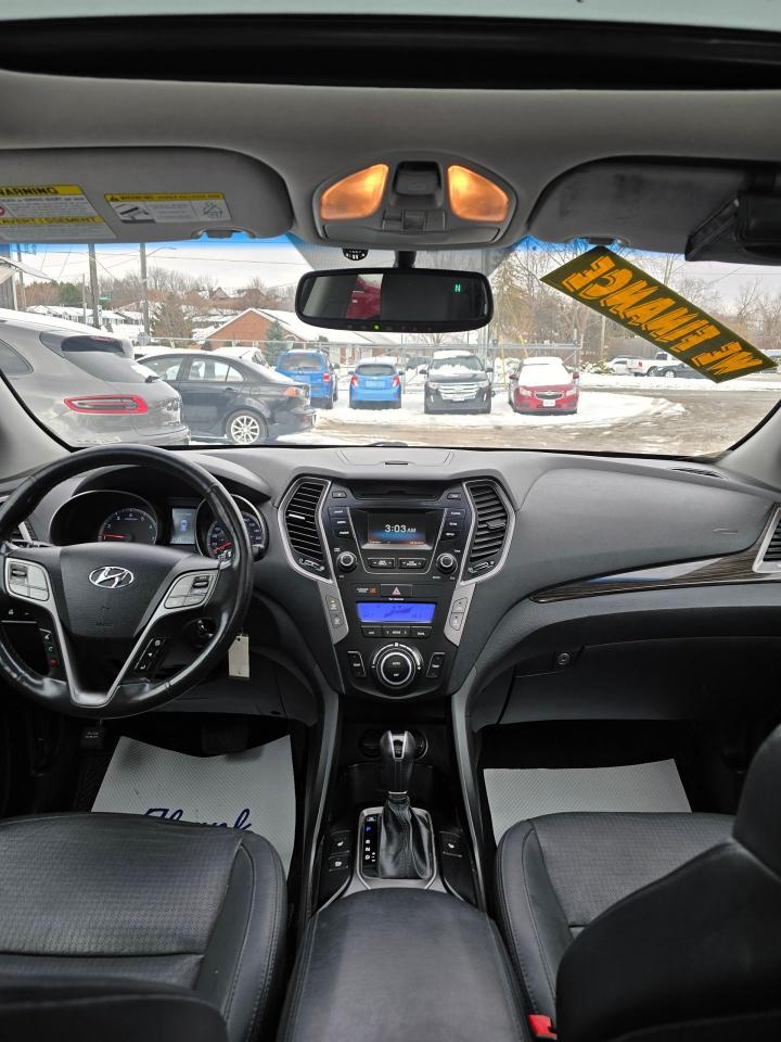 2014 Hyundai Santa Fe XL AWD 4dr 3.3L Auto Luxury - Photo #10