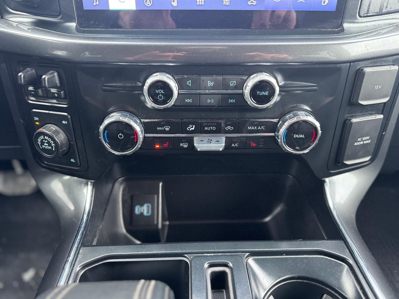 2023 Ford F-150 XLT Sport Package with Black Package 4WD w/ Cap - Photo #34